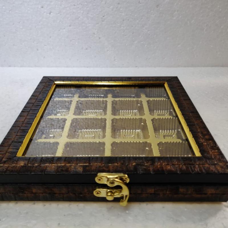 CHOCOLATE BOX