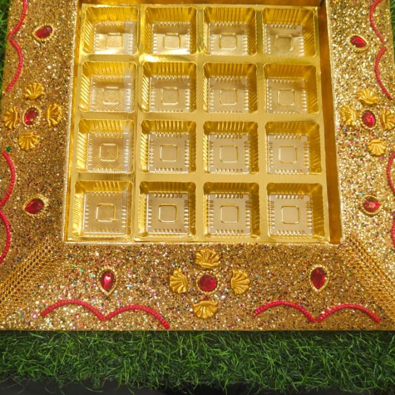 CHOCOLATE BOX